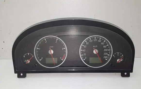Ford Mondeo Mk III Speedometer (instrument cluster) 1S7F10849GE