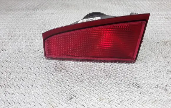 Nissan Primera Tailgate rear/tail lights 26545AU800