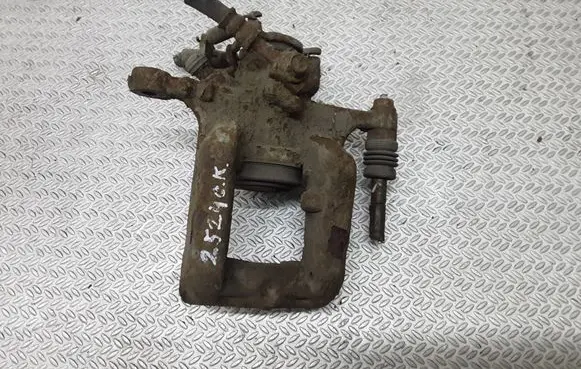 Chevrolet Cruze Rear brake caliper