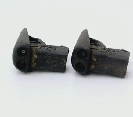 Ford Mondeo Mk III Windshield washer spray nozzle 1S7117666AB