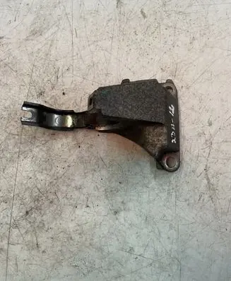 Opel Vivaro Driveshaft support bearing bracket 774303R