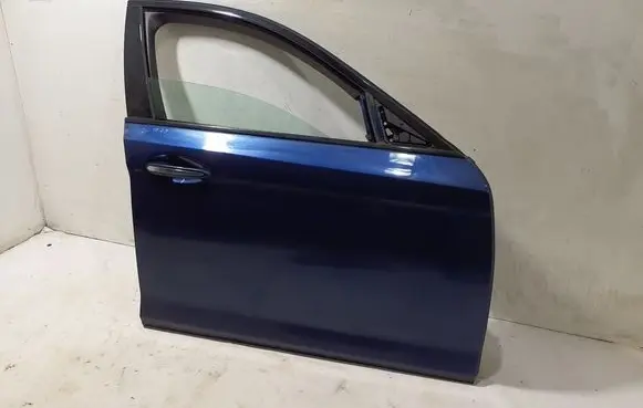 BMW 5 G30 G31 G38 Front door 7408962