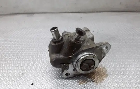 Peugeot Boxer Power steering pump 7682955142