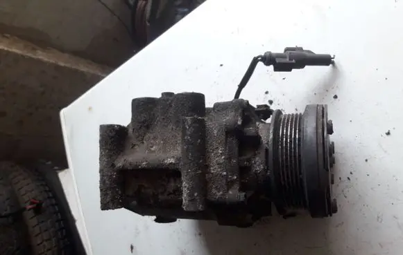 Ford Focus Air conditioning (A/C) compressor (pump)