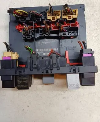Volkswagen PASSAT B6 Comfort/convenience module 3C0937049J H37S1301 F005V00530