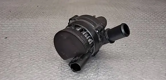 Nissan Primastar Electric auxiliary coolant/water pump