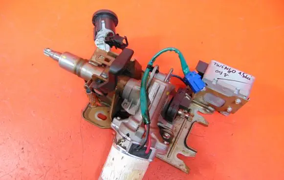 Renault Twingo II Steering wheel axle set 8200702850 8200800655