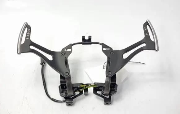 Ford Fiesta Other switches/knobs/shifts 000235836