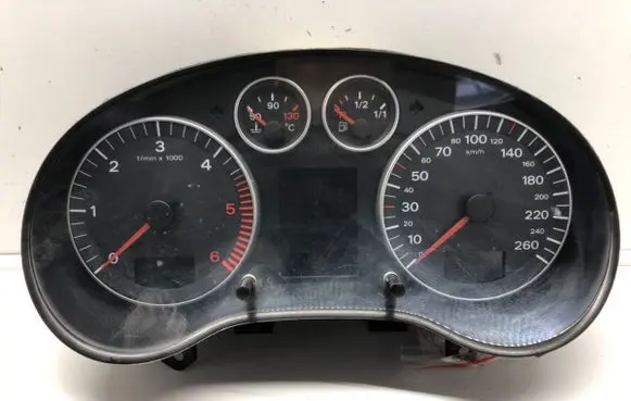 Speedometer (instrument cluster)