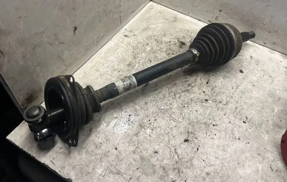 Renault Trafic II (X83) Front driveshaft 8200485590