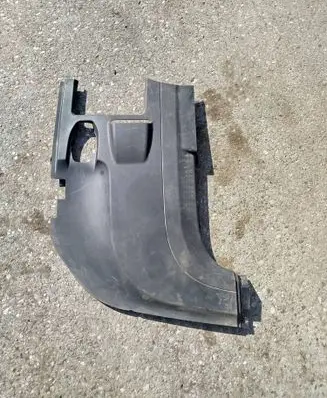 Volkswagen Touareg II Engine cover (trim) 7p6806442