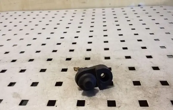 Opel Frontera B Rear door sensor 