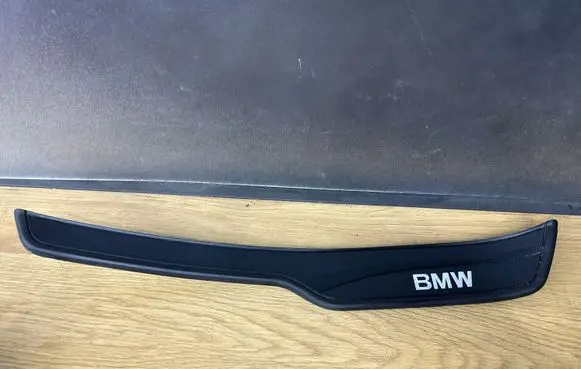 BMW 3 E90 E91 Rear sill trim cover 7060286