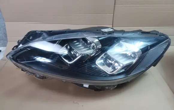 Ford Kuga III Headlight/headlamp LV4B13E015FH