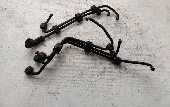 Fuel line pipe