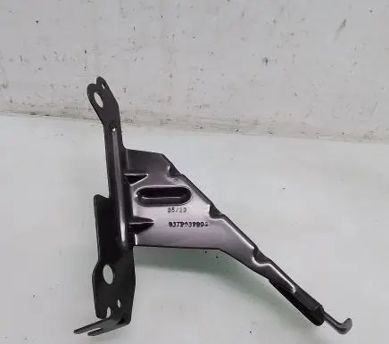 Front bumper mounting bracket