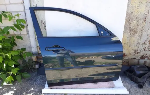Mazda 3 I Front door