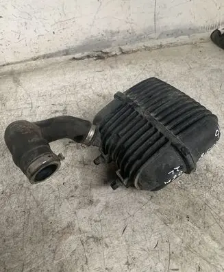 Audi A6 S6 C6 4F Intake resonator 8E0129955