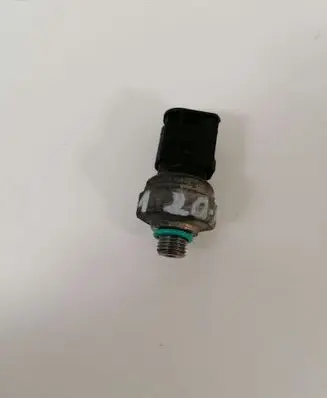 Fuel pressure sensor