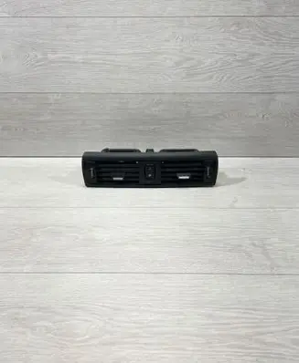 BMW 1 F20 F21 Dash center air vent grill 9207116 507892