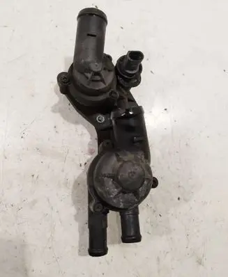 Skoda Superb B6 (3T) Thermostat housing 03C121121D 03C121118D