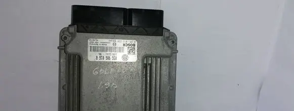 Volkswagen Golf V Engine control unit/module 0281012220