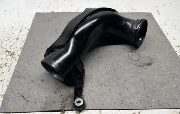 Volvo V60 Intercooler hose/pipe 31319698