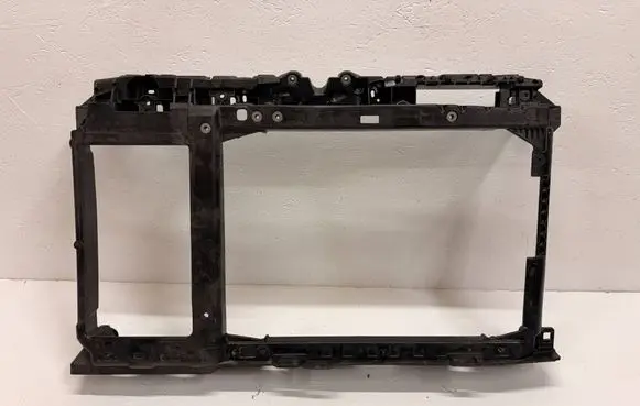 Peugeot 208 II Radiator support slam panel 9823718480