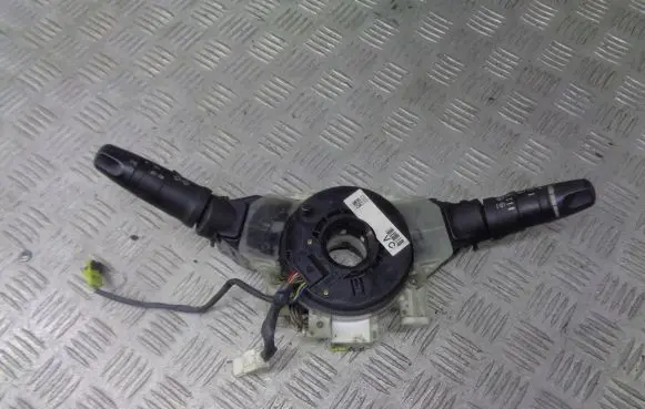 Nissan Primera Headlight wiper switch 47945-AR200