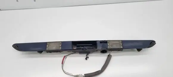 Volvo S70 V70 V70 XC Trunk door license plate light bar 9152287