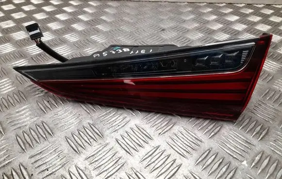 Lexus ES VII XZ10 Rear/tail lights KOITO33253