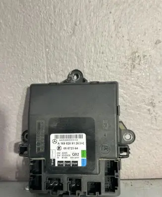 Mercedes-Benz B W245 Door control unit/module A1698209126 05072364 64052905359102