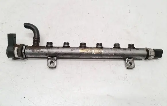 Volkswagen Crafter Fuel main line pipe 076130093 180822 20090526