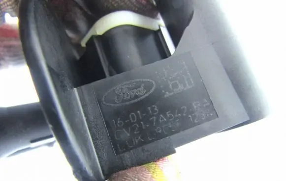 Clutch slave cylinder