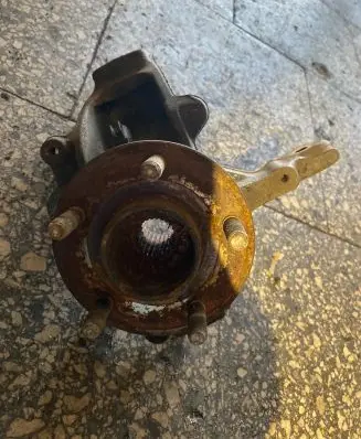 Ford Focus Front wheel hub