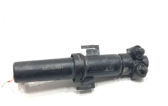 Headlight washer spray nozzle