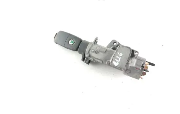 Skoda Roomster (5J) Ignition lock 4B0905851C 3T0837202C