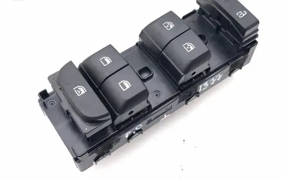 KIA Sportage Electric window control switch 93571R2800