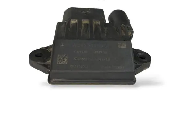 Mercedes-Benz ML W164 Glow plug pre-heat relay A6429005801
