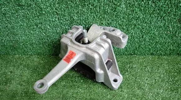 KIA Niro Engine mount bracket 21810AA100