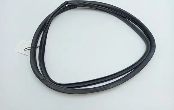 Subaru Legacy Rubber seal rear door 
