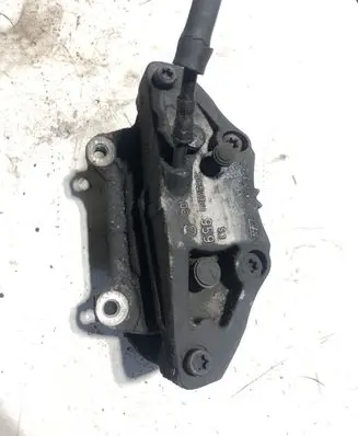 Volvo XC90 Front brake caliper 30657303