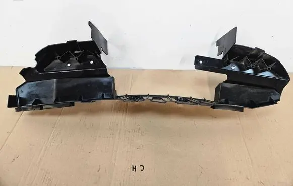 Dacia Spring Intercooler air guide/duct channel 215793345R