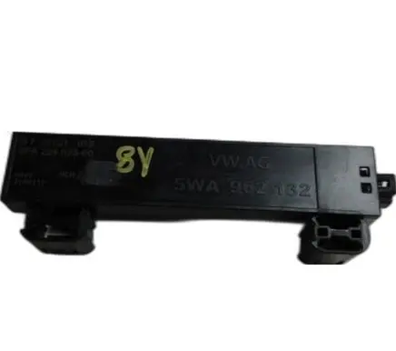 Audi A3 8Y Trunk lid opening control unit 5WA962132