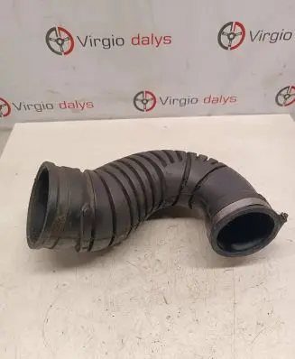 Mercedes-Benz Sprinter W901 W902 W903 W904 Air intake hose/pipe A9015283332