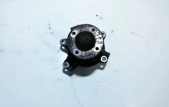 Toyota Yaris Water pump