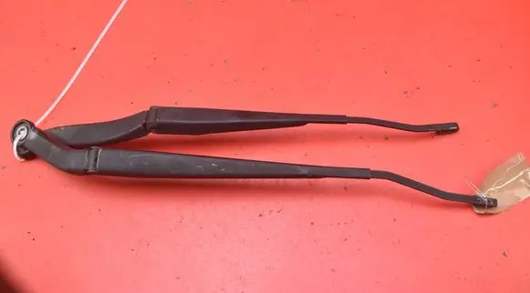 Cadillac CTS Front wiper blade arm 24013673