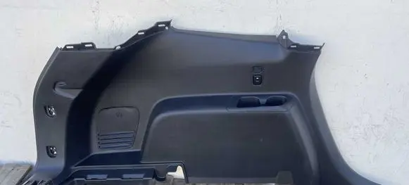 Buick Enclave II Trunk/boot lower side trim panel 84344374