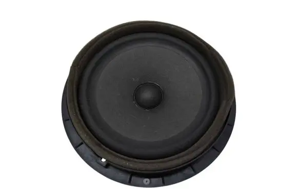 Suzuki SX4 Rear door speaker F16109F