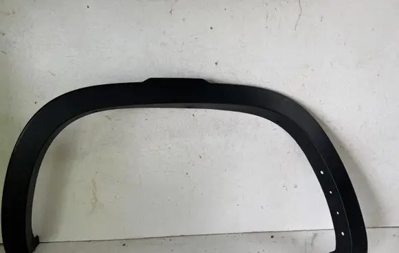 Volkswagen Amarok II Rear fender molding trim 